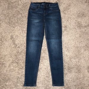 NEW:Dark Blue Skinny Jeans 👖 Size 1 💙